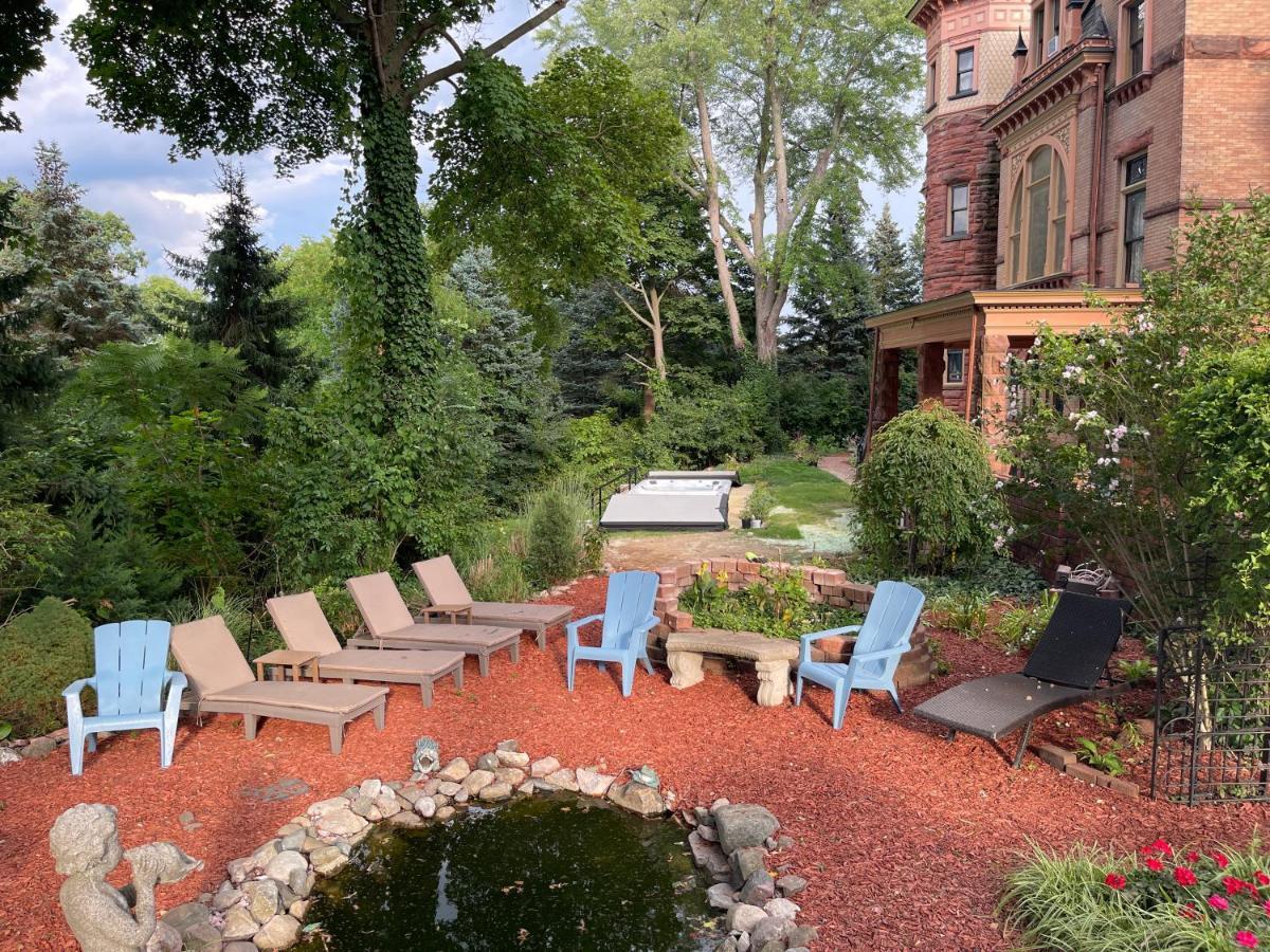 Henderson Castle Inn Kalamazoo Exteriör bild