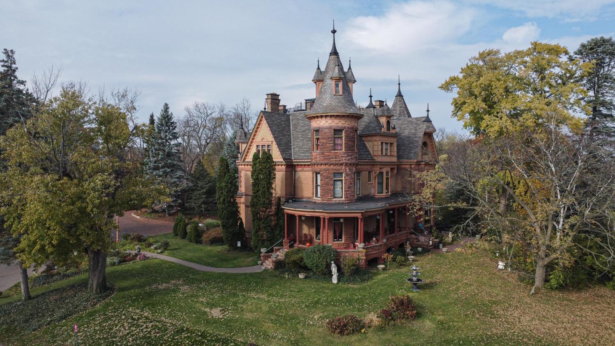 Henderson Castle Inn Kalamazoo Exteriör bild