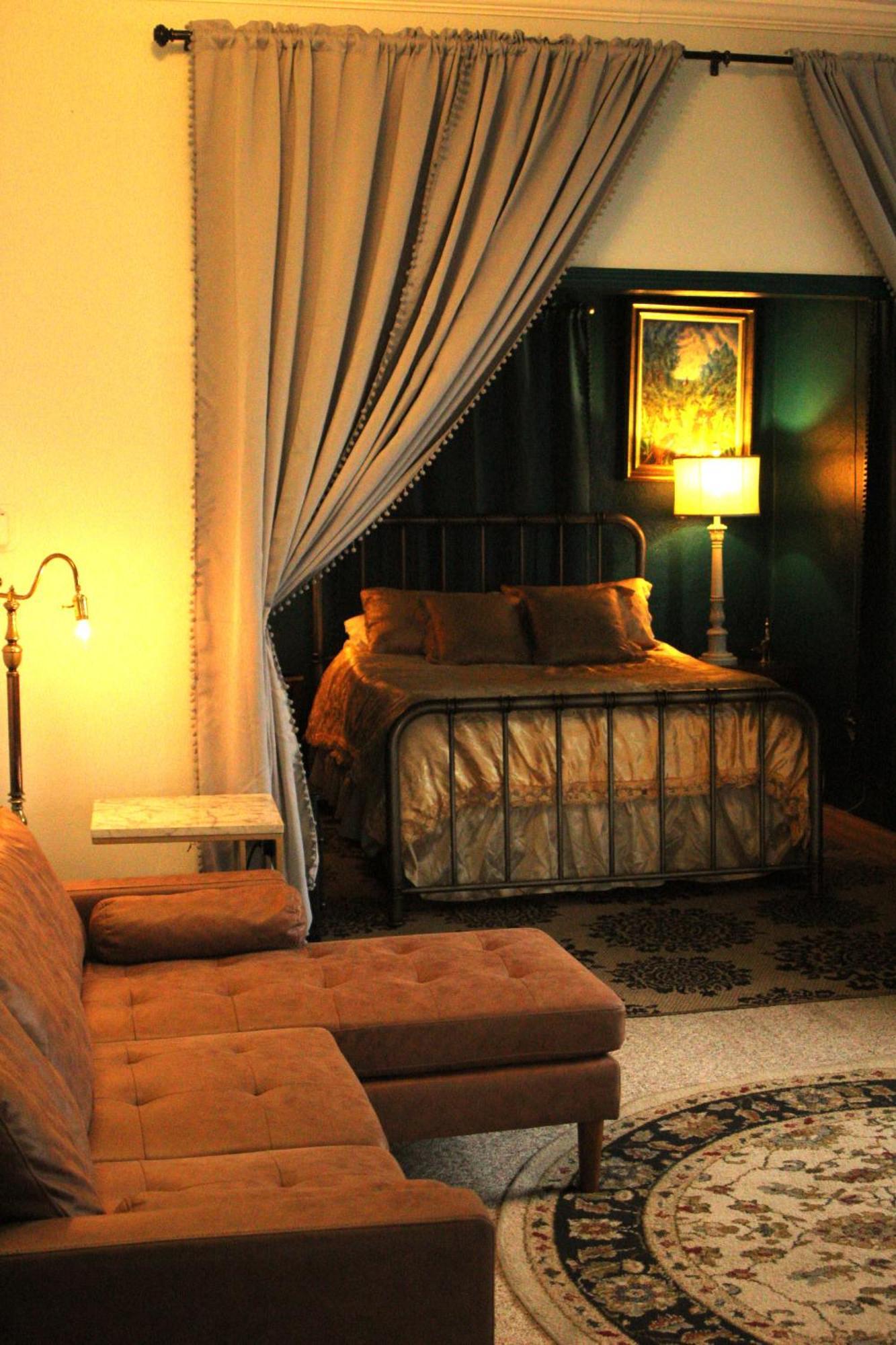 Henderson Castle Inn Kalamazoo Rum bild